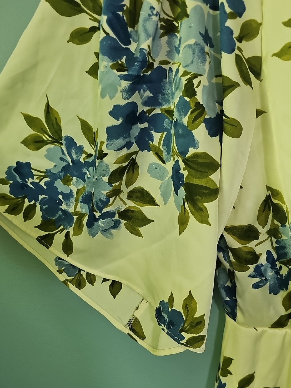 Premier Amour | NWT Blue & White Floral Maxi Dress Size 8 - Picture 4 of 7